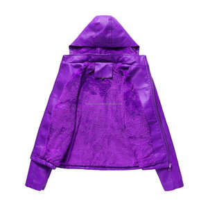 Veste à capuche en cuir violet pour femmes respirante coupe-vent confortable doublure Sherpa poches zippées longues hiver confort fini - Product Image 3