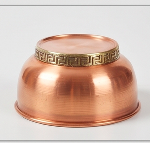 Bol en cuivre poli fait main, design traditionnel chinois, bol de service en métal pour offrir en cadeau et pour la cuisine - Product Image 2
