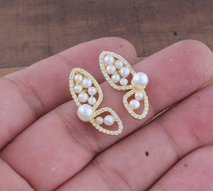 Pendientes de Perlas Chapados en Oro al por Mayor, Pendientes de Perlas de Agua Dulce de Plata de Ley 925, Proveedor de Joyería para Mujer - Product Image 3