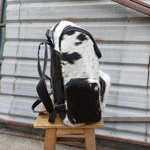 Mochila de Cuero Genuino con Estampado Animal, Cierre de Cremallera, Estilo Vintage, Dos Correas, para Uso Diario en Todas las Estaciones, al Mejor Precio - Product Image 3