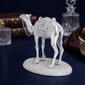 Idolo de Camello Chapado en Plata 999 de Jaipur Metals |   Estatua 100% de Latón |   Moderno |   Oficina en casa y regalos |   7x5x5cm |   75g - Product Image 4