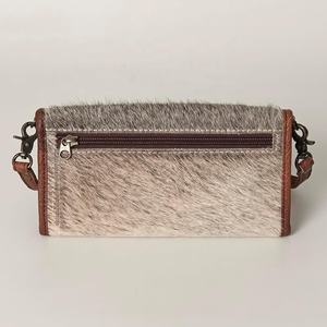 Portefeuille élégant en fourrure de vachette multi-usages portefeuilles en cuir occidental usiné à la main sculpture portefeuille pochette - Product Image 3