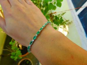 จี้รูปไข่มรกตธรรมชาติแบบคลาสสิกสเตอร์ลิงหรูหราหรูหราหรูหราของขวัญหรูหราสำหรับผู้หญิง - Product Image 6