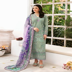 Venta al por mayor de trajes de césped de 3 piezas de diseñador pesado, ropa paquistaní e india de marca original, Lehnga Choli de Ramsha - Product Image 3