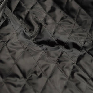 Veste streetwear pour homme en cuir véritable à col montant avec garniture en fourrure, doublure en sherpa, poignets zippés, design respirant, prête pour l'hiver - Product Image 3