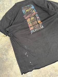 Camiseta con Parches Desgastados para Hombre, Estilo Urbano, Camiseta Informal de Algodón Suave con Diseño Gráfico - Product Image 4