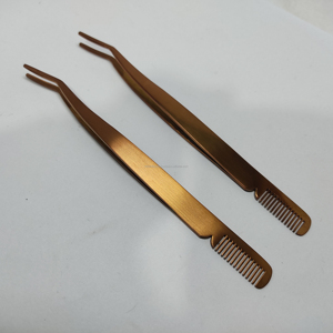 Pince à épiler professionnelle 2-en-1 en or rose et bronze avec logo personnalisé, peigne intégré, outil d'isolation des cils incurvé en acier inoxydable à pointe fine - Product Image 5