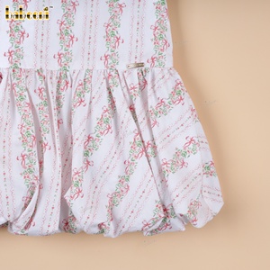 DR4523 – Robe à bulles à rayures roses et motifs floraux - Product Image 3