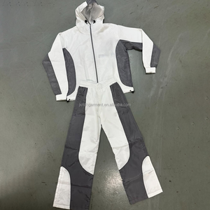 Conjunto de Chándal Cortavientos de Nylon Personalizado para Hombre, Pantalones Jogger Oversize de Tela de Rizo con Cremallera Reflectante y Sudadera - Product Image 6