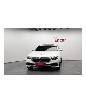 Mercedes-Benz Classe E E250 Exclusive Euro V Volant à Gauche Boîte Automatique Sièges en Cuir Caméra Arrière 30 083 km Décembre 2023 - Product Image 3