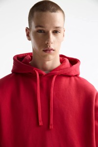 Sweat à capuche décontracté pour homme en molleton de coton épais, idéal pour l'hiver, fabrication OEM, vente en gros, coupe oversize rouge - Product Image 6
