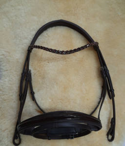 Brida de PVC de caballo negro, con rieles de calidad - Product Image 2