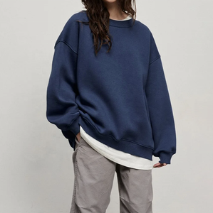 Sudadera Oversize de Cuello Redondo para Mujer, Verde Salvia, de Algodón Afelpado, Hombros Caídos, Estilo Urbano, Personalizable con Logotipo - Product Image 3