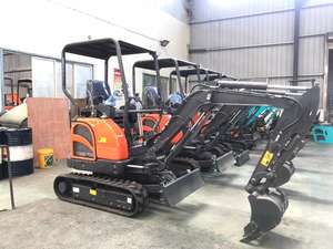 Mini embolsadora de 1 tonelada, 2 toneladas, 2,5 toneladas, 3 toneladas con motor Yanmar (Euro 3/5), adecuada para excavar piscinas, construir casas y decoración interior - Product Image 6