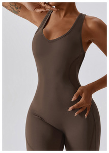 Créez votre propre ensemble de yoga pour femmes, vêtements de sport et de fitness, ensemble de yoga pour femmes, nouveau style, ensemble de yoga pour femmes en vente - Product Image 3