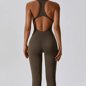 Combinaison de yoga sans couture verte pour femmes, combinaison de sport une pièce hautement élastique, vêtements de performance extensibles - Product Image 3