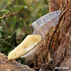 Cuchillo Skinner de Acero de Damasco Hecho a Mano con Mango de Hueso de Vaca y Funda de Cuero - Product Image 4