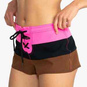 Shorts de Cintura Alta de Moda, Imprescindibles para las Vacaciones, Material Suave y Elástico, Atuendo Cómodo para la Piscina, Shorts de Playa para Mujer - Product Image 2