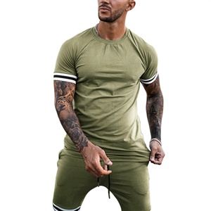 Chándal de playa de verano para hombre 100% algodón con estampado de logotipo personalizado de la mejor calidad, estilo informal transpirable de gran tamaño - Product Image 1