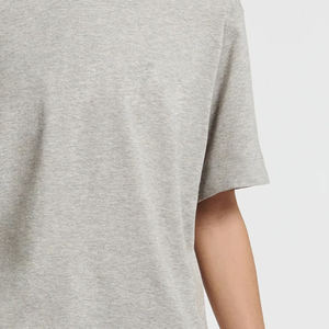 Camiseta de Estilo Urbano en Colores Vibrantes, Material Resistente a la Decoloración / Fácil Mantenimiento, para Niños, Ropa Casual, Colección de Moda Juvenil - Product Image 4