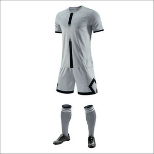 Ensemble de maillots de football personnalisés en sublimation à manches courtes et col rond pour hommes, gris et noir, respirant et à coupe athlétique - Product Image 3