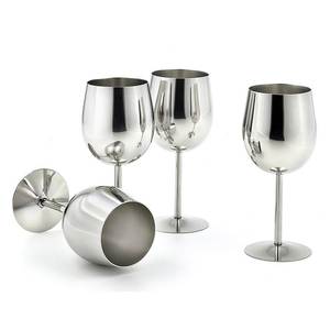 Ensemble de 3 gobelets plaqués argent avec plateau orné – Vaisselle élégante en métal pour mariage, fête, décoration intérieure et événements. - Product Image 4