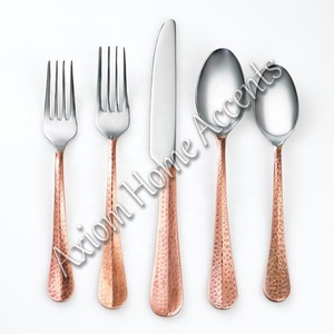 Ensemble de couverts en argent et cuivre poli, cuillères et fourchettes élégantes par Axiom Home Accents - Product Image 1