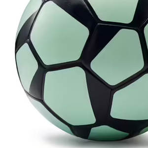 Maillot de football en polyester de haute qualité, respirant et confortable, uniforme de football avec nom d'équipe inclus, fabrication en usine, vente en gros - Product Image 6