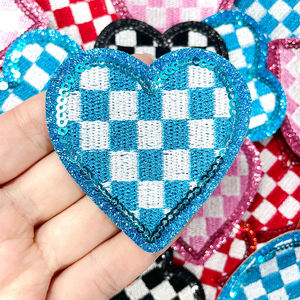 Patch brodé personnalisé en gros, logo sur mesure, thermocollant ou à coudre, pour vêtements, casquettes, sacs, uniformes, broderie 3D en relief - Product Image 3