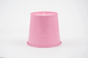 Classic Pink Metal Planter Perfect For Home Decor Floral Arrangements And Plant Displays Garden Planter Wholesale From India - Product Image 3
