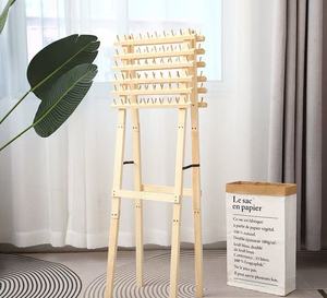 Exhibidores de Madera Personalizados de Fábrica para Extensiones de Cabello con <span class=keywords><strong>Ruedas</strong></span> Universales para Mantas, Escaleras y Estantes - Product Image 3