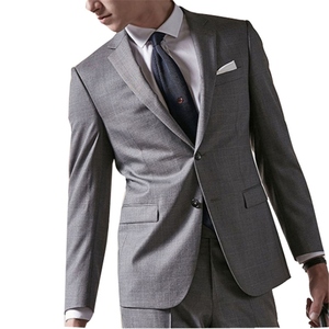 ชุดสูทสามชิ้นทรงเข้ารูปทันสมัยสำหรับผู้ชาย ออกแบบมาเพื่อสวมใส่ในออฟฟิศ งานเลี้ยงรับรองงานแต่งงาน และงานพิธีการที่มีสไตล์ - Product Image 4