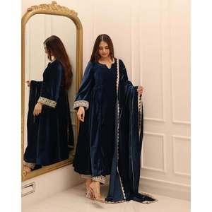 Vestido de fiesta de diseñador para mujer con Conjunto elegante Pent y Dupatta - Product Image 3