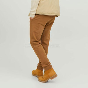 Comfortable Men <b>Trousers</b> With Clean Look Durable Material Designed For Everyday Outfits And Outdoor Adventures - Product Image 3