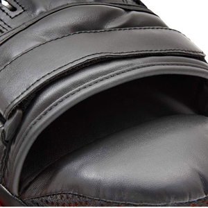 Guantes de Boxeo Acolchados para Entrenamiento de Precisión, Ideales para Artes Marciales, Muay Thai y Kickboxing - Product Image 4