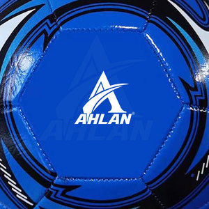 Balón de Fútbol Cosido a Máquina de Grado Profesional con Retención de Forma y Durabilidad Mejoradas - Product Image 6