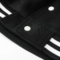 Chaqueta Varsity con Capucha Unisex Moderna Informal Fabricada en Pakistán, Acabado Lavado, Ecológica, Resistente al Viento y Transpirable