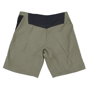 Shorts d'entraînement MMA pour hommes, légers et conçus pour la pratique du fitness et les activités sportives. - Product Image 2