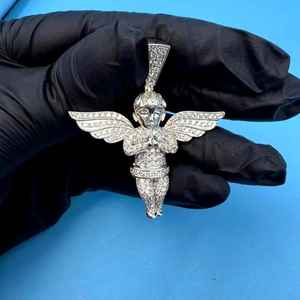 Pendentif ange priant Jésus en argent 925, moissanite VVS, style hip-hop, passe le test du diamant, pendentif religieux pour femmes et hommes - Product Image 1