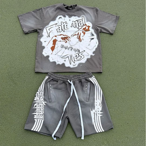 ชุดเสื้อยืดและกางเกงขาสั้นสตรีทแวร์ 2 ชิ้น สวมใส่สบายสำหรับผู้ชาย รับสั่งทำสีและลายพิมพ์ ชุดลำลองผ้าฝ้ายสำหรับผู้ชาย - Product Image 3