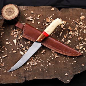 Cuchillo de Filetear Hecho a Mano de Acero Inoxidable con Funda de Cuero, Cuchillo de Pesca Personalizado de Alta Dureza y Extra Afilado - Product Image 1