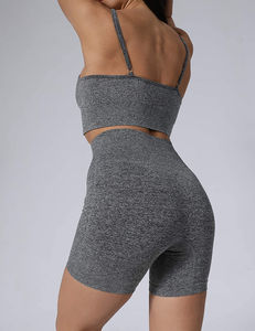 Conjunto Deportivo para Mujer, 2 Piezas, Top Deportivo y Pantalones Cortos de Cintura Alta, Ropa de Gimnasio para Mujer, Conjunto de Yoga - Product Image 4