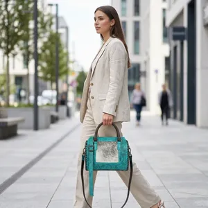 Wholesale Genuine Leather Luxury Women's <b>Handbag</b> Diamond Lattice Pattern Chains Decoration Two Straps Zipper Closure Large - Product Image 2