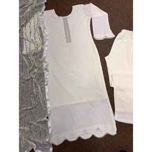 FANCY RAYON RIVET MOTI WORK TOP PANTALON AVEC DUPATTA BLANC - Product Image 3