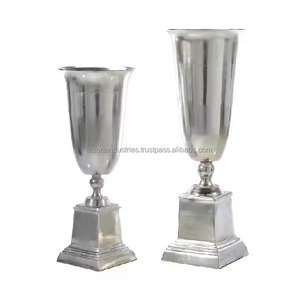 Admirable Iron Silver Coloured Iron Flower <b>Vase</b> New Design Perfect Quality At Wholesale Price by Azora industries - Product Image 3