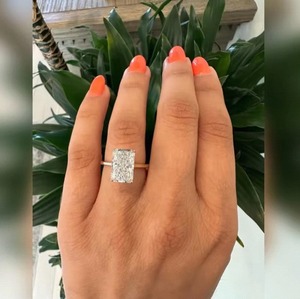 Anillo de Diamante Cultivado en Laboratorio con Corte Radiante de Lujo TAURUS JEWELS, Oro de 9K/14K/18K para Mujer, Certificado IGI, para Compromiso/Boda/Aniversario - Product Image 5