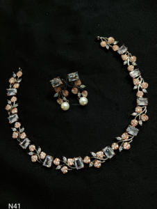 Classic American Diamond Bridal Jewelry <b>Set</b> Two-Piece <b>Necklace</b> <b>and</b> <b>Earrings</b> for Wedding Fashionable Classic Style - Product Image 4