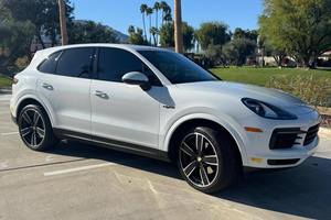 Porsche Cayenne E-Hybrid 2019 - Product Image 2