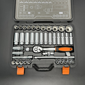 Customized <b>1</b>/<b>2</b> Inch Reversible Torque Wrench Set Adjustable Alloy Steel Square Socket OEM Hand Tool Factory Manufacturing - Product Image 2