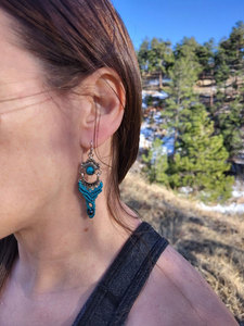 Pendientes Colgantes Vintage HARI OM CREATIONS con Cuentas de Latón Chapado en Rodio Negro, Forma de Pluma de Plata 925 para Mujer, Ideales para Bodas - Product Image 3